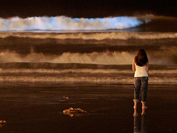 Φωσφορίζοντα τα κύματα στο Σαν Ντιέγκο
